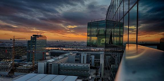 Ausblick über Wien mit Sonnenuntergang