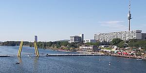 Im Sommer ist einiges Los rund um die Donauinsel - hier der Copa Beach Höhe Reichsbrücke