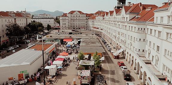 Floridsdorfer Markt in Wien aus der Vogelperspektive