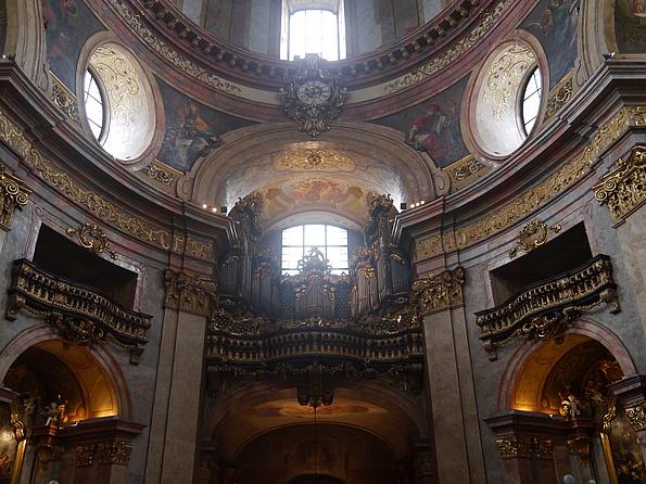 Orgelempore in der Peterskirche.
