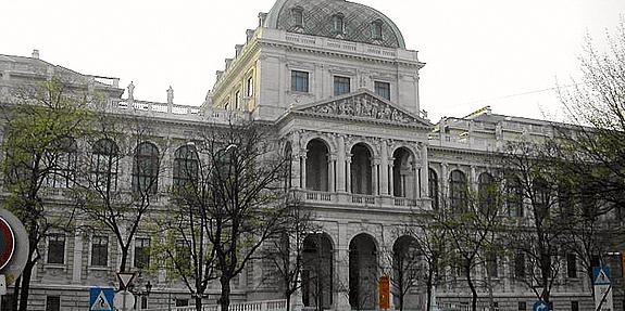 Fassade der Universität Wien