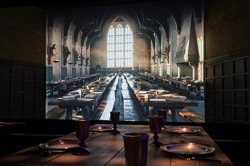 Harry Potter Ausstellung Aufnahme vom Festsaal in Hogwarts