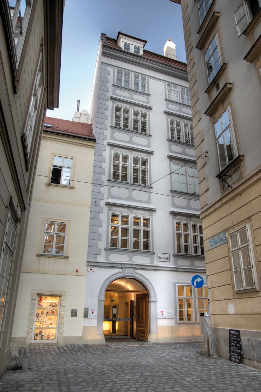 Außenansicht des Hauses in der Domgasse 5, 1010 Wien. Wohnort von Wolfgang Amadeus Mozart von 1784 - 1787