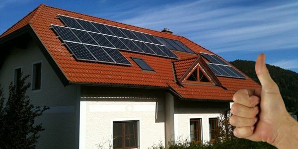 Photovoltaikanlage auf Hausdach in Waidhofen