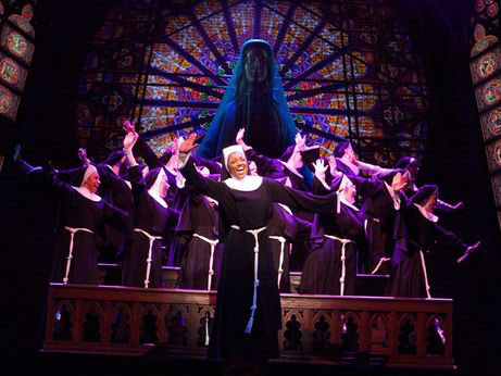 Sister Act mit Whoopi Goldberg im London Palladium Theatre, © Stage Entertainment 