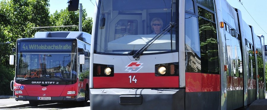 Bus und Straßenbahn in Wien