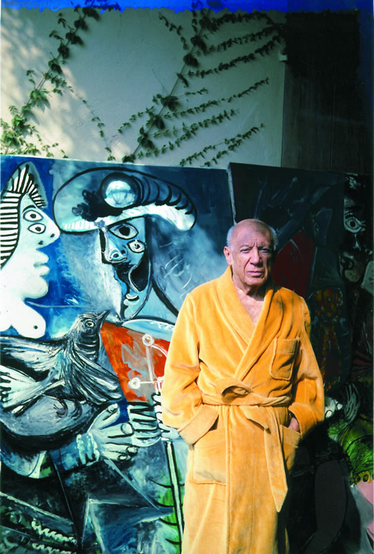 Picasso vor dem Gemälde "Paar", 1970