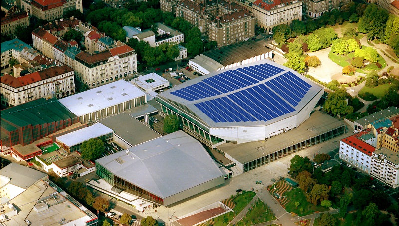 Die geplante Photovoltaik-Anlage auf dem Stadthallendach